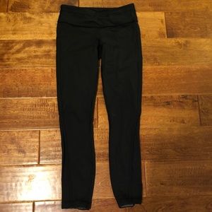 Lululemon black running pant